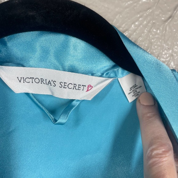 Victoria's‎ Secret Blue Long Sleeve Silk Sateen Comfort Sleepwear Robe Womens OS - Picture 2 of 4